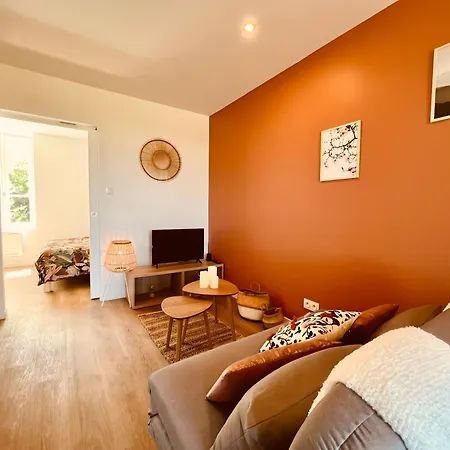 Le Sweet Terracotta - Homy Apartment
